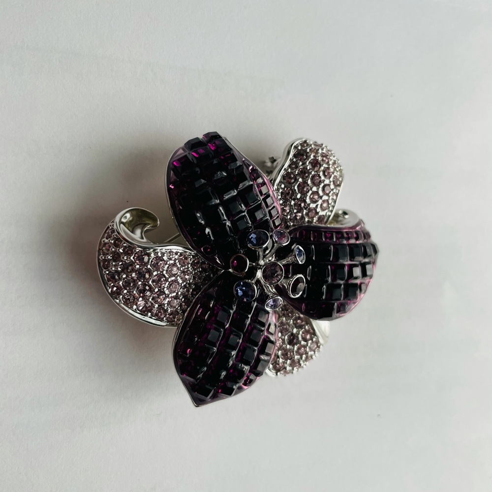 Swarovski broach